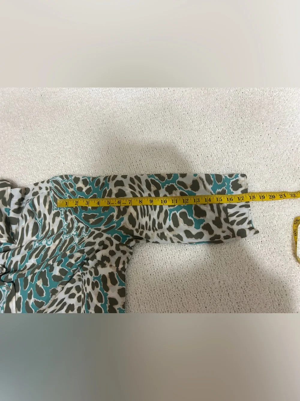 Chico's Button Up Top Sz 3 (XL) Exotic Animal Print Lightweight Statement Blouse